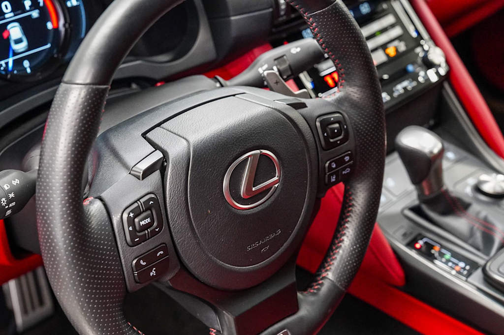 Thumbnail: 2025 Lexus ES - 13