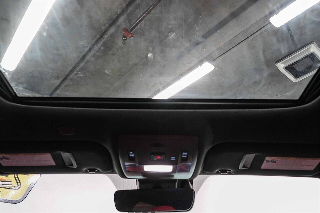 Thumbnail: 2022 Lexus IS - 24