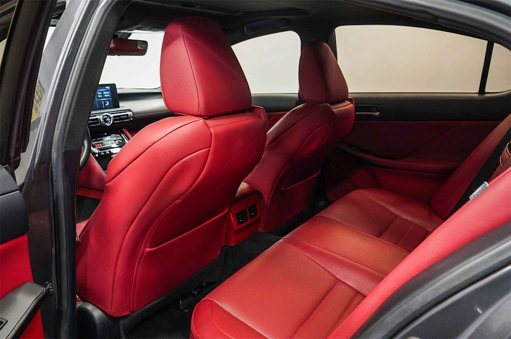 Thumbnail: 2022 Lexus IS - 10