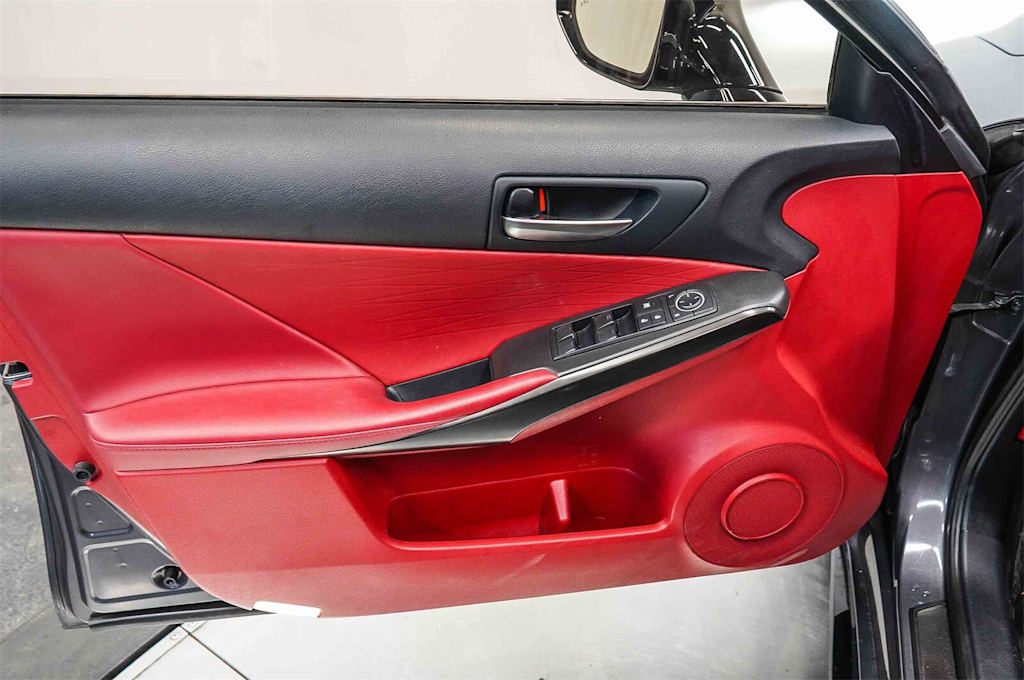 Thumbnail: 2022 Lexus IS - 26