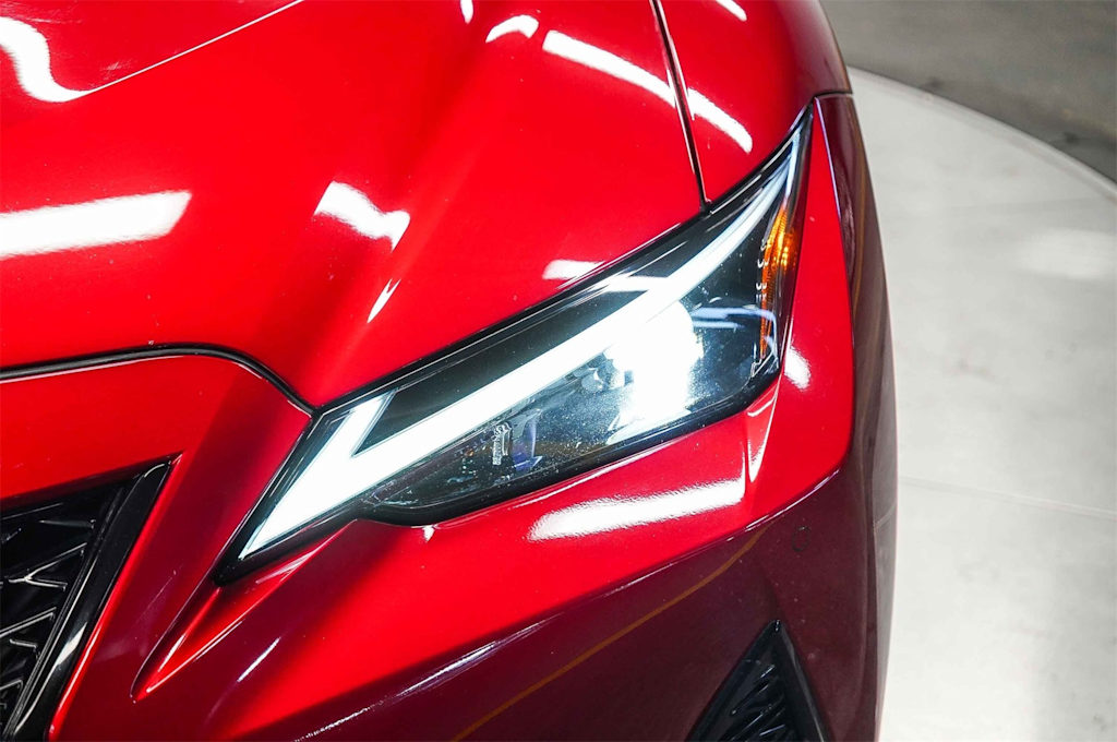 Thumbnail: 2021 Lexus IS - 21