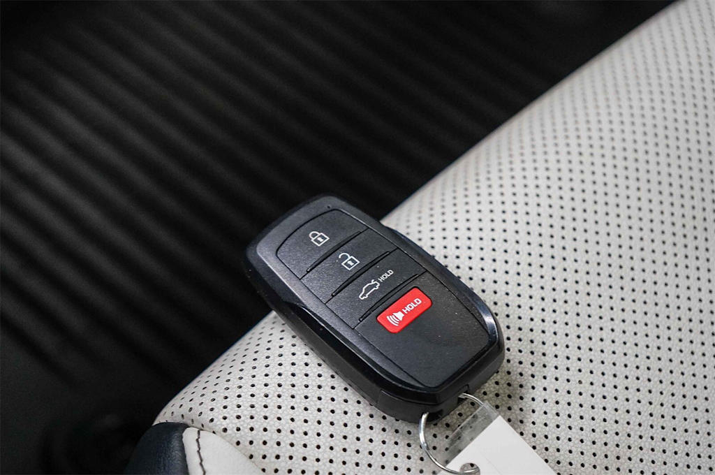 Thumbnail: 2023 Lexus IS - 17