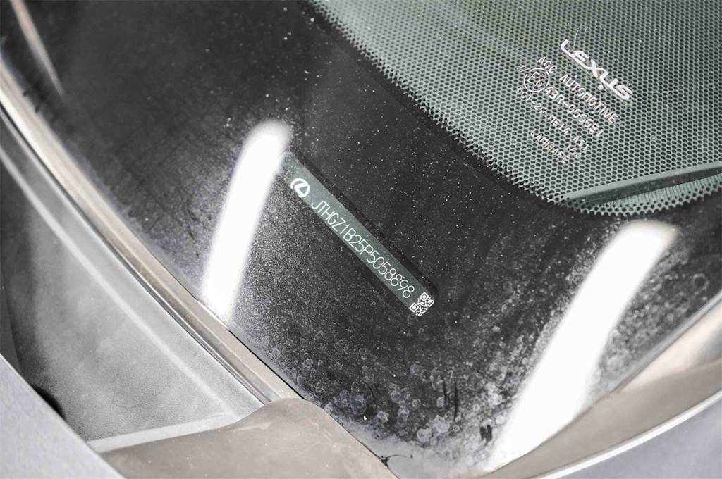 Thumbnail: 2023 Lexus IS - 29