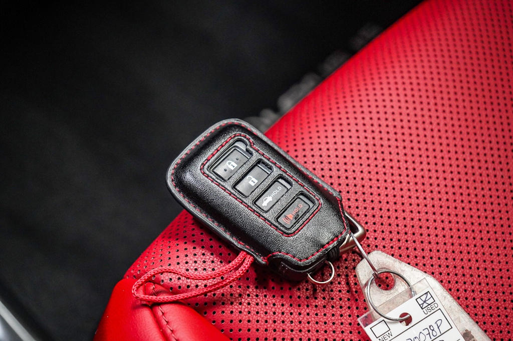 Thumbnail: 2023 Lexus IS - 16