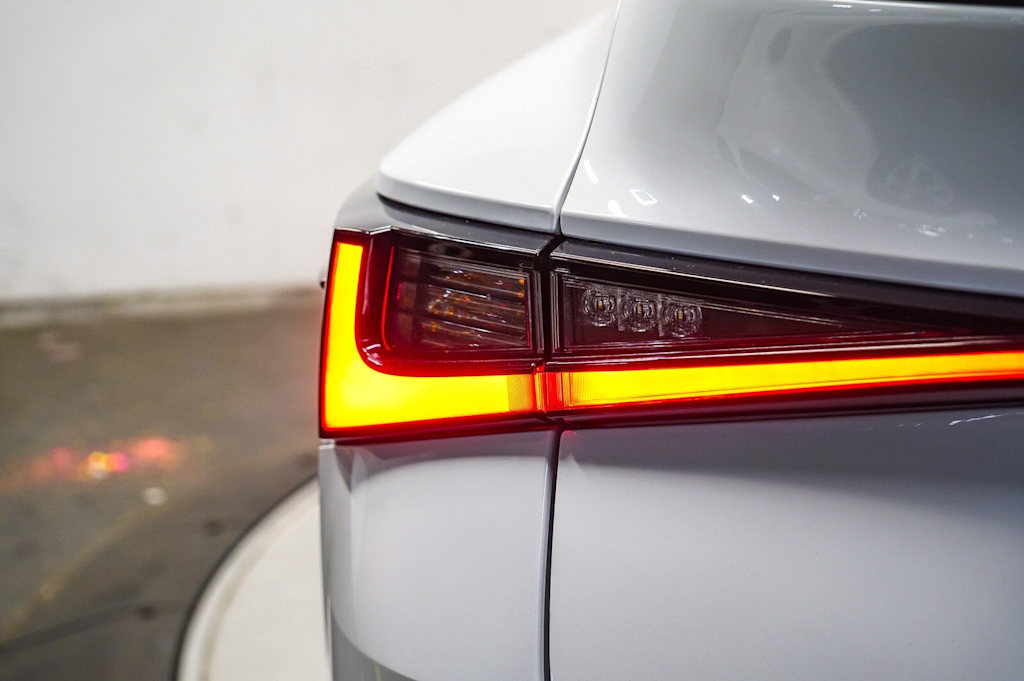 Thumbnail: 2023 Lexus IS - 22