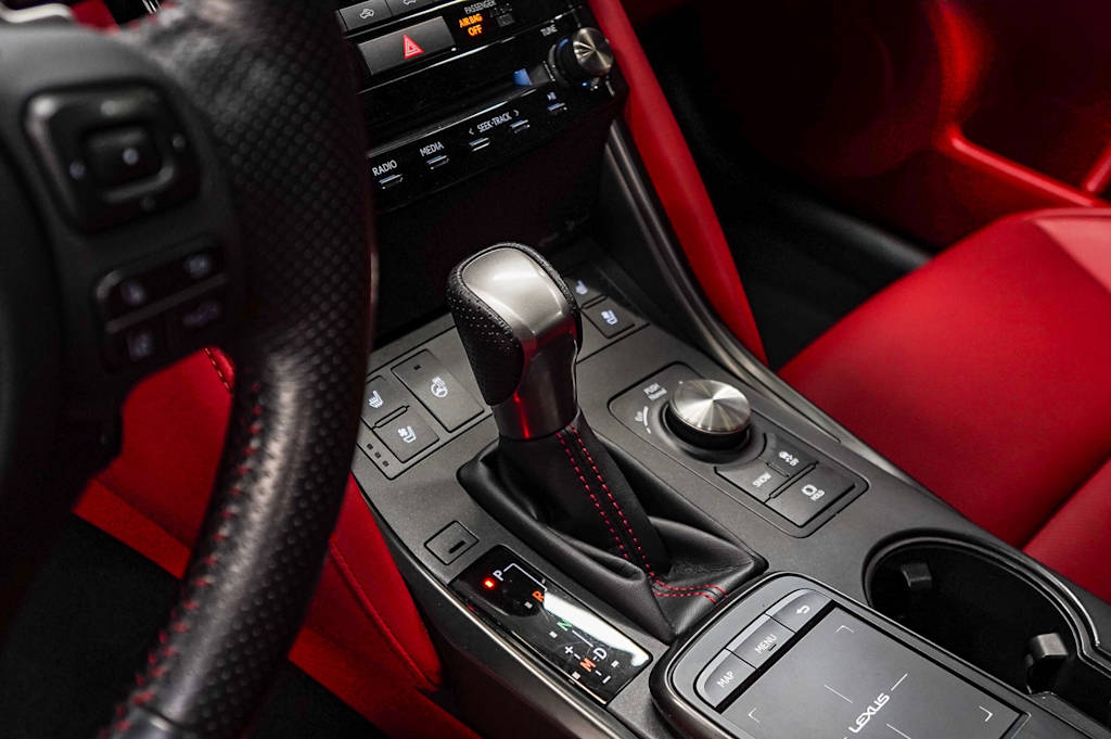 2022 Lexus IS 350 13