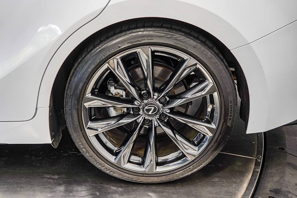 2022 Lexus IS 350 6