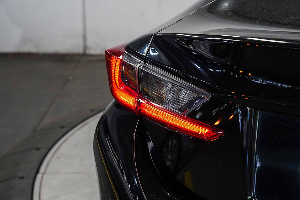 Thumbnail: 2016 Lexus RC - 18