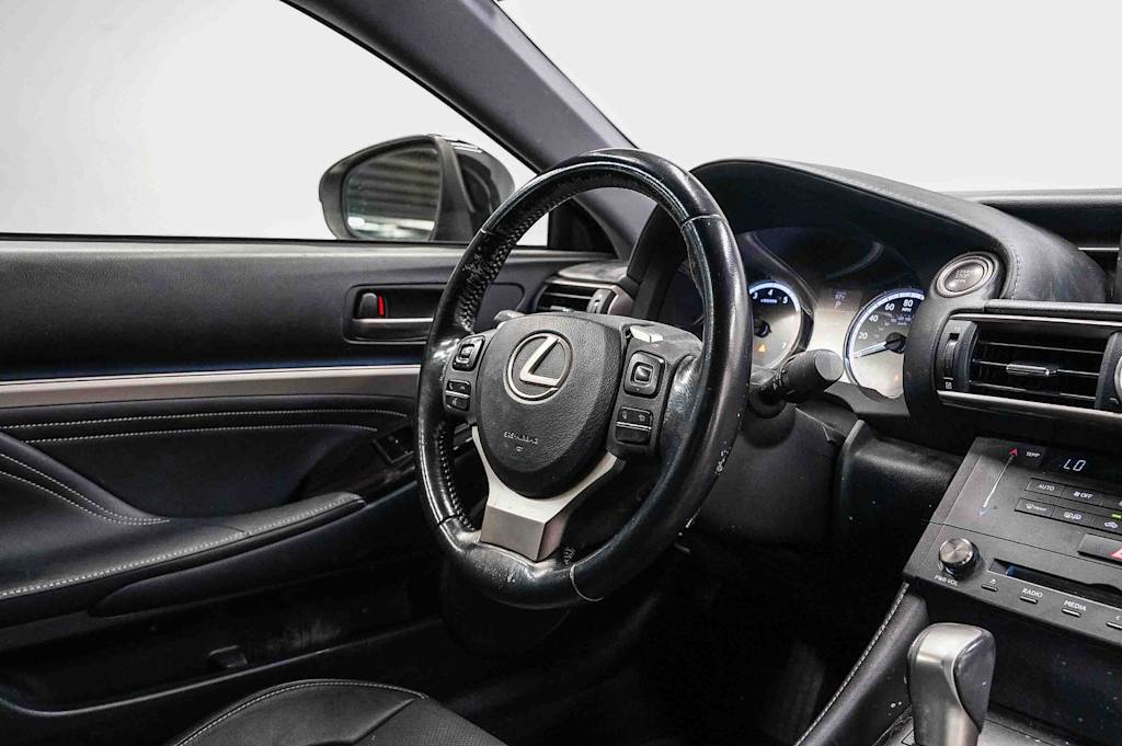 Thumbnail: 2016 Lexus RC - 12