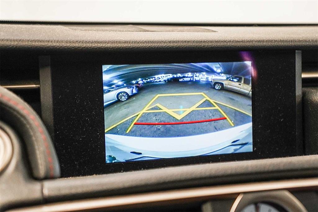 Thumbnail: 2017 Lexus RC - 23