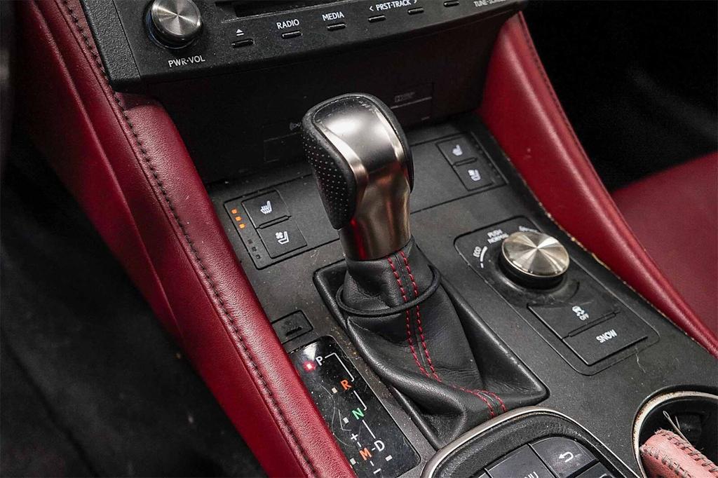 Thumbnail: 2017 Lexus RC - 13