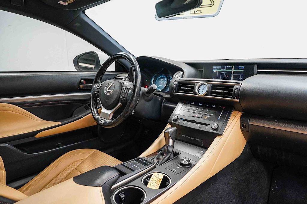 Thumbnail: 2017 Lexus RC - 2