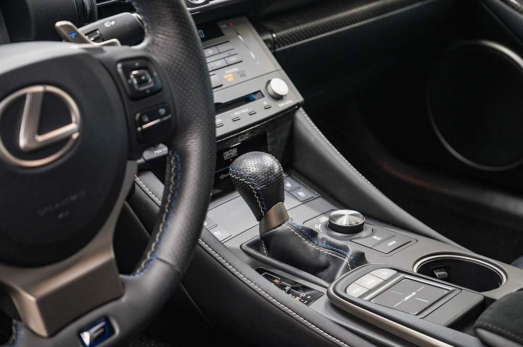 Thumbnail: 2015 Lexus RC - 15