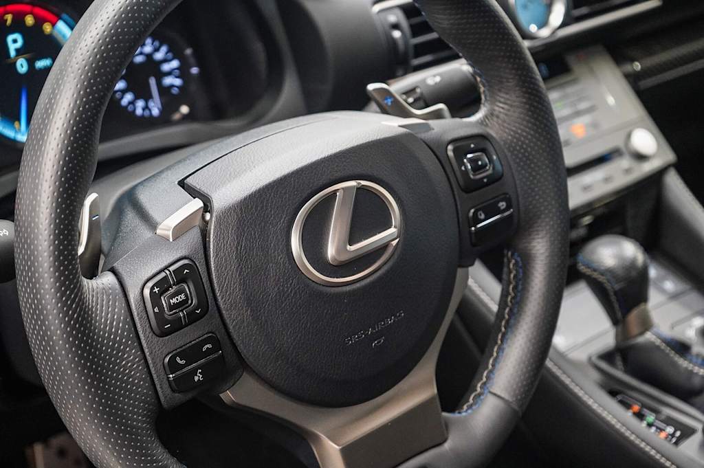 Thumbnail: 2015 Lexus RC - 24