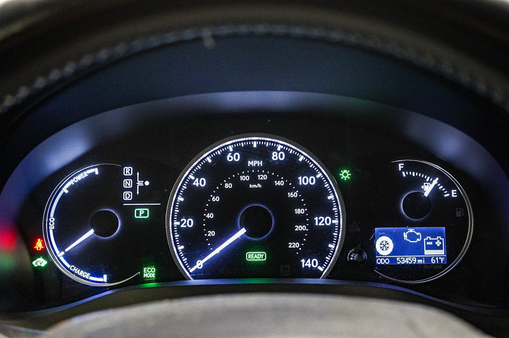 2016 Lexus CT 200h 16