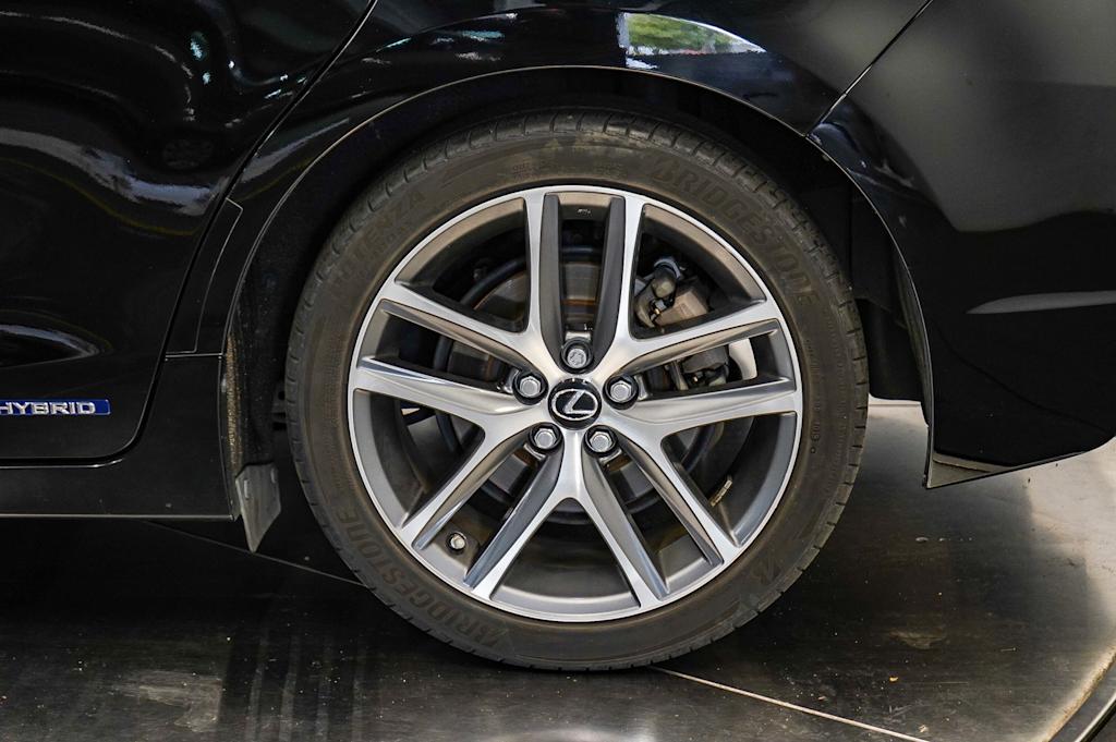 2016 Lexus CT 200h 22
