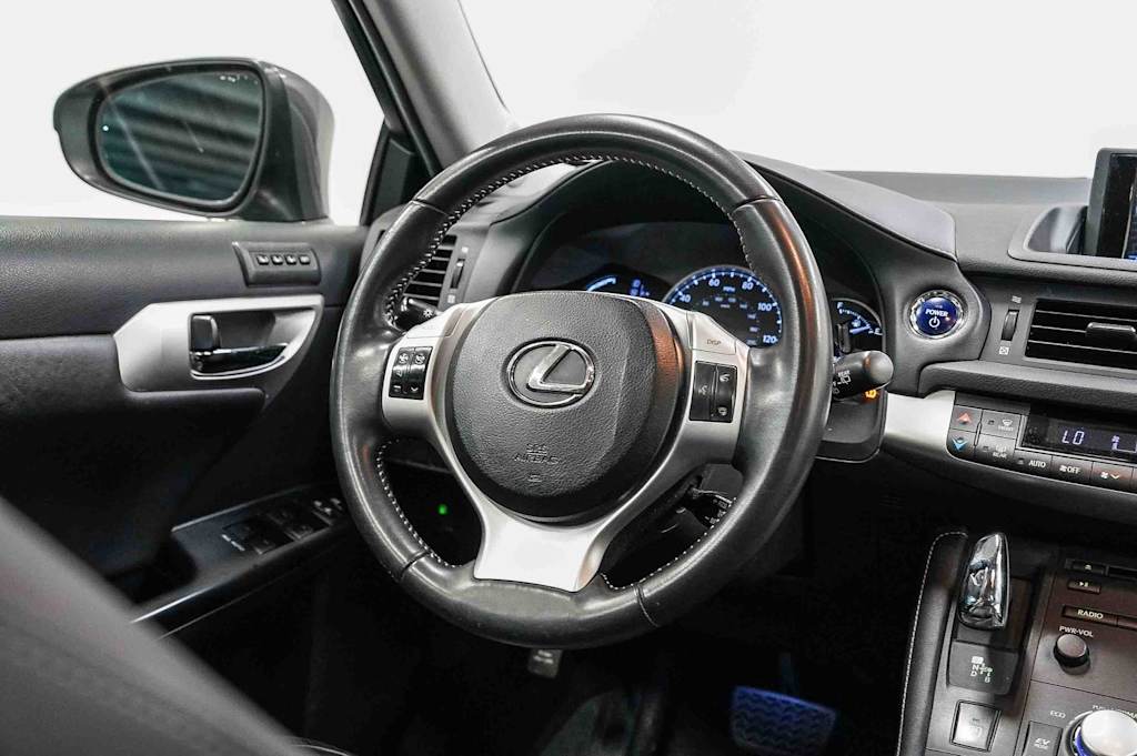 Thumbnail: 2013 Lexus CT - 10
