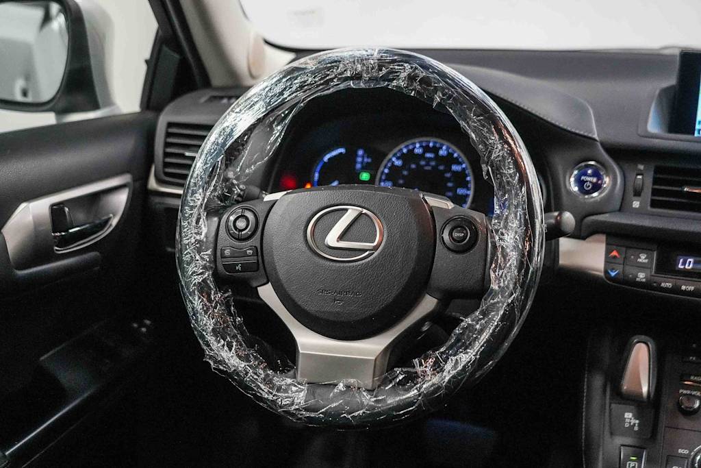 Thumbnail: 2015 Lexus CT - 9
