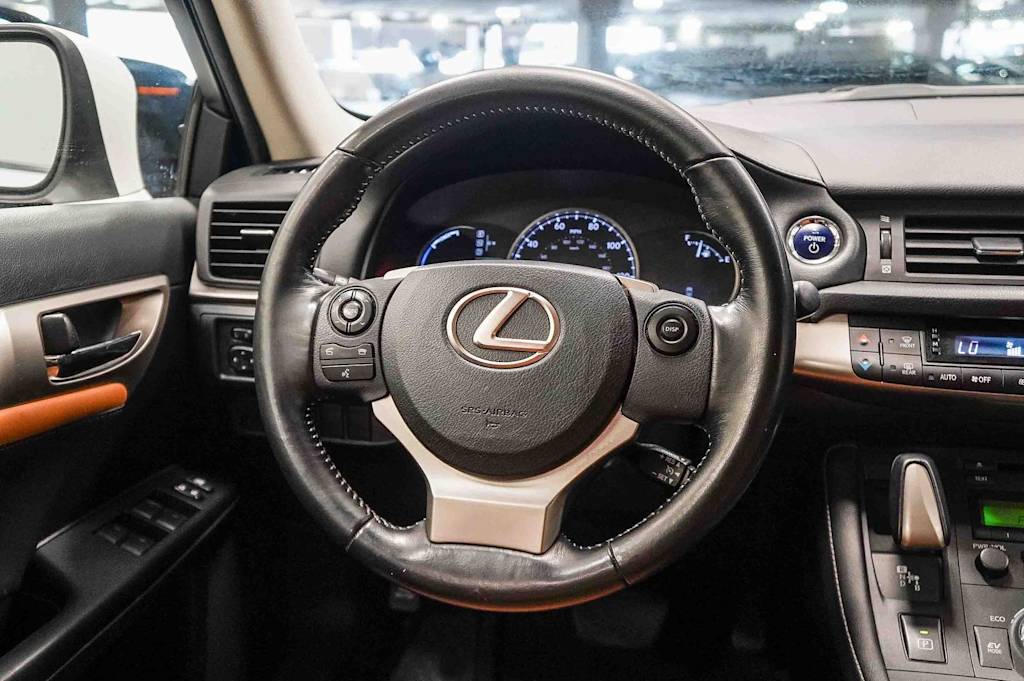 Thumbnail: 2015 Lexus CT - 13