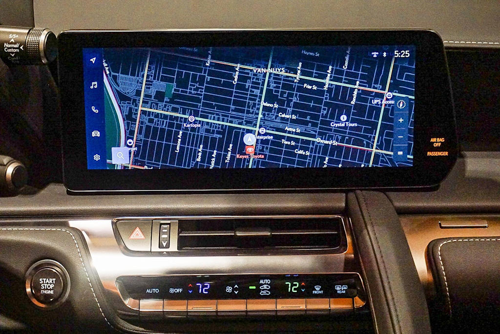 Thumbnail: 2024 Lexus ES - 13