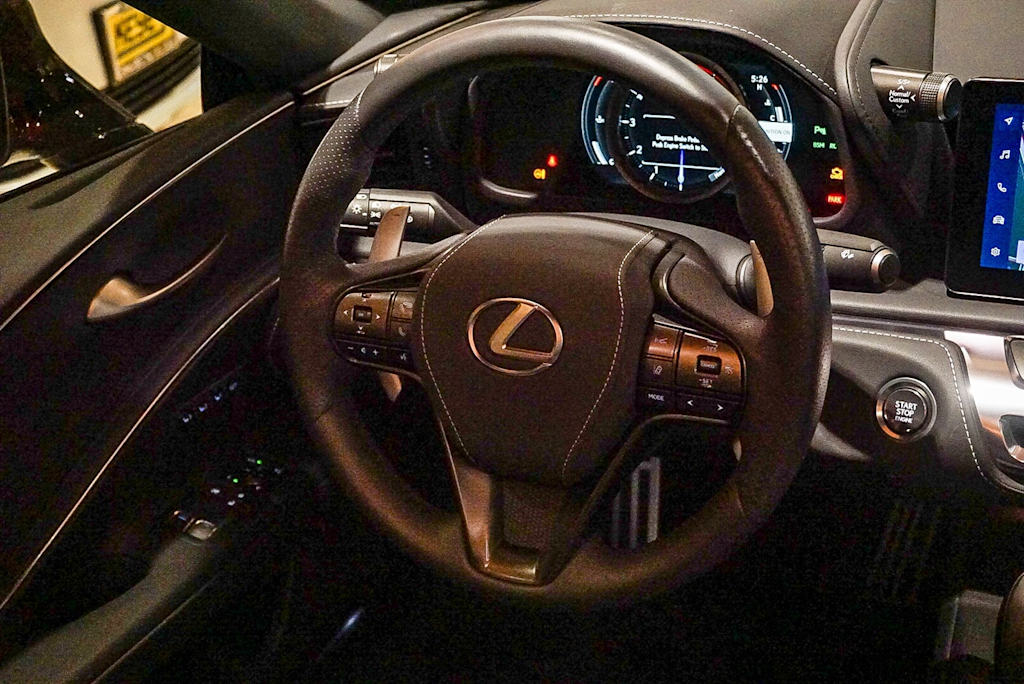 Thumbnail: 2024 Lexus ES - 12