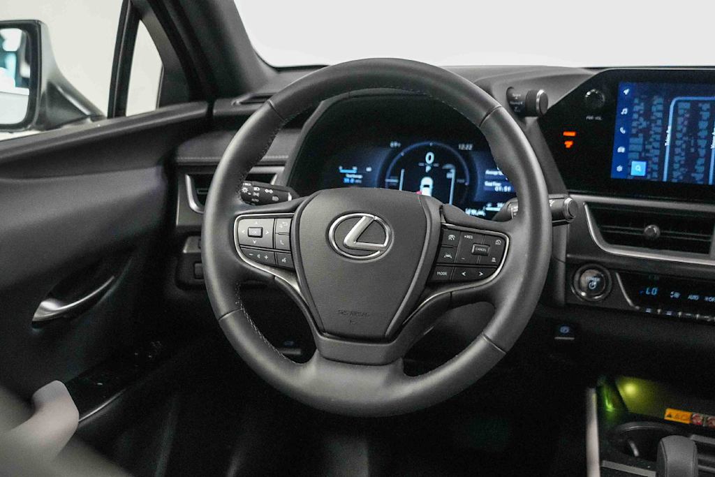Thumbnail: 2026 Lexus UX - 9