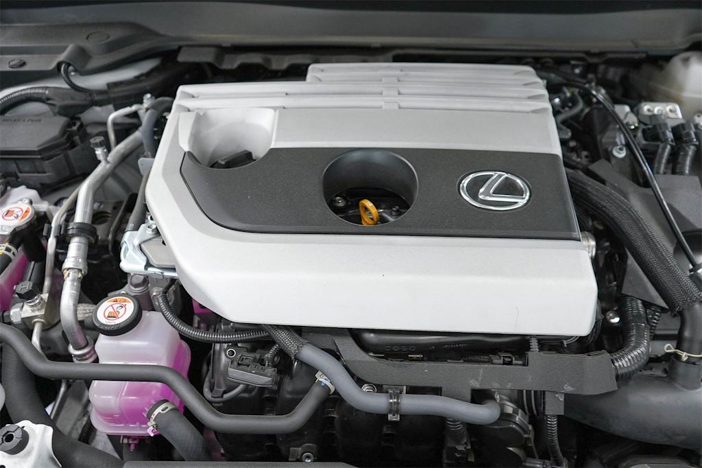 2024 Lexus UX 250h 7