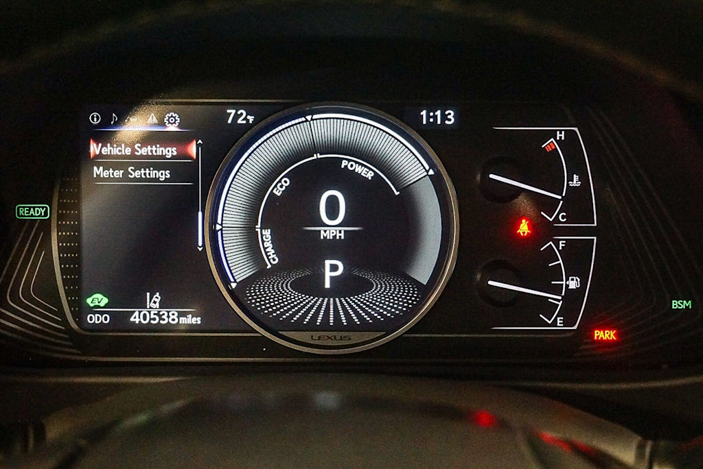 Thumbnail: 2022 Lexus UX - 27