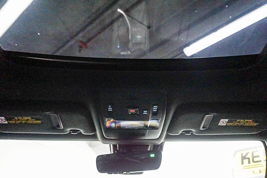 Thumbnail: 2019 Lexus UX - 23