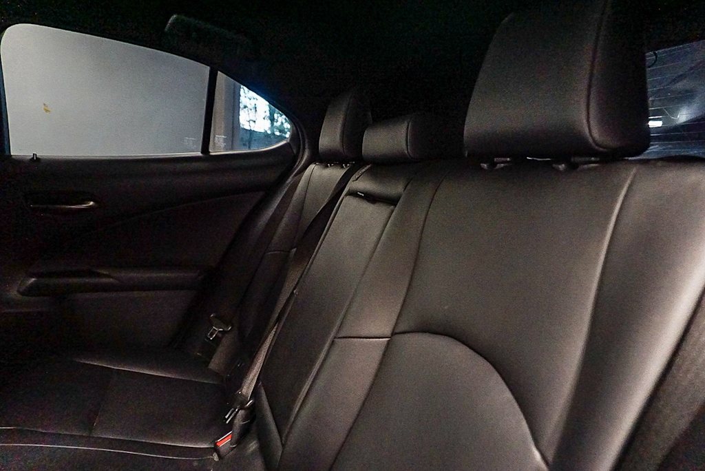 Thumbnail: 2019 Lexus UX - 10