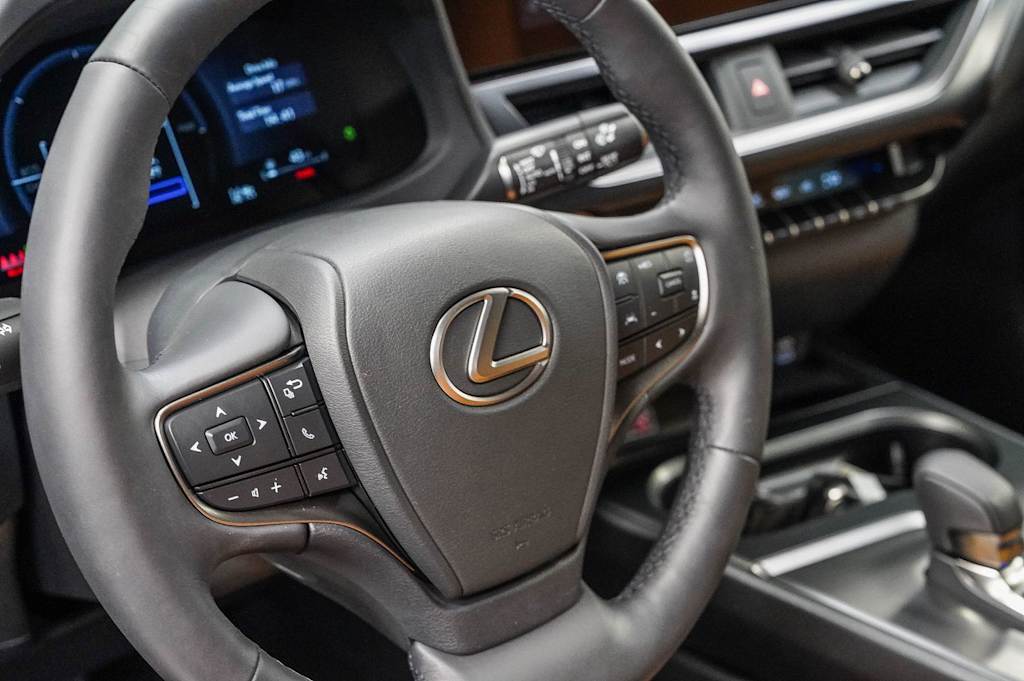 Thumbnail: 2026 Lexus UX - 13