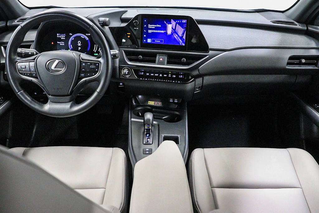 Thumbnail: 2025 Lexus UX - 2