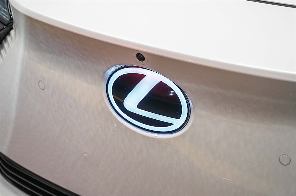 Thumbnail: 2023 Lexus RZ - 5