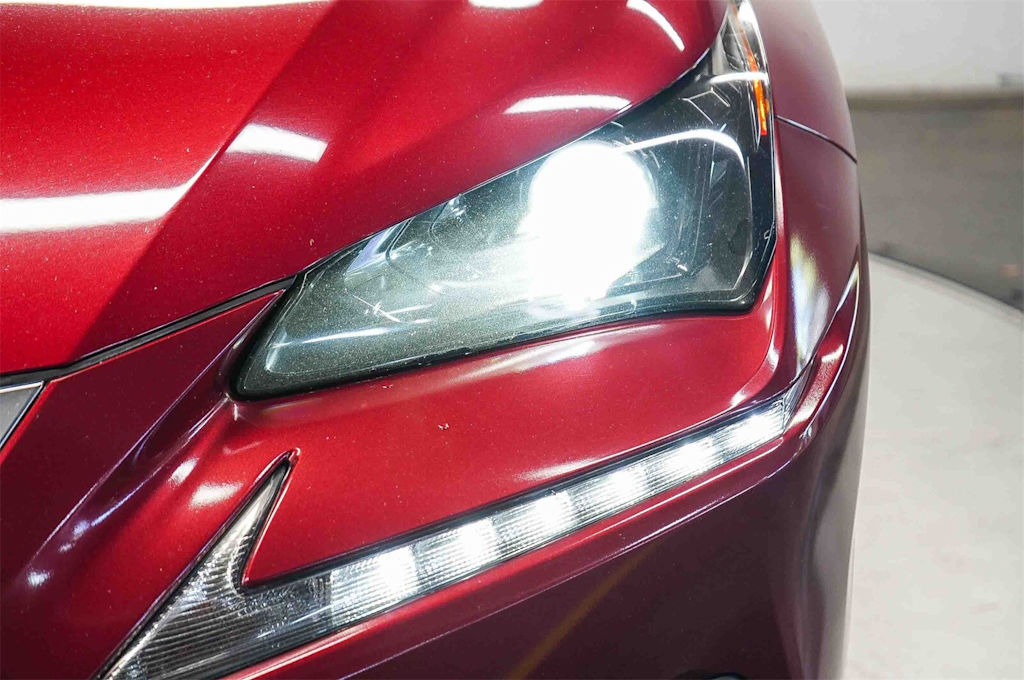 Thumbnail: 2020 Lexus NX - 21