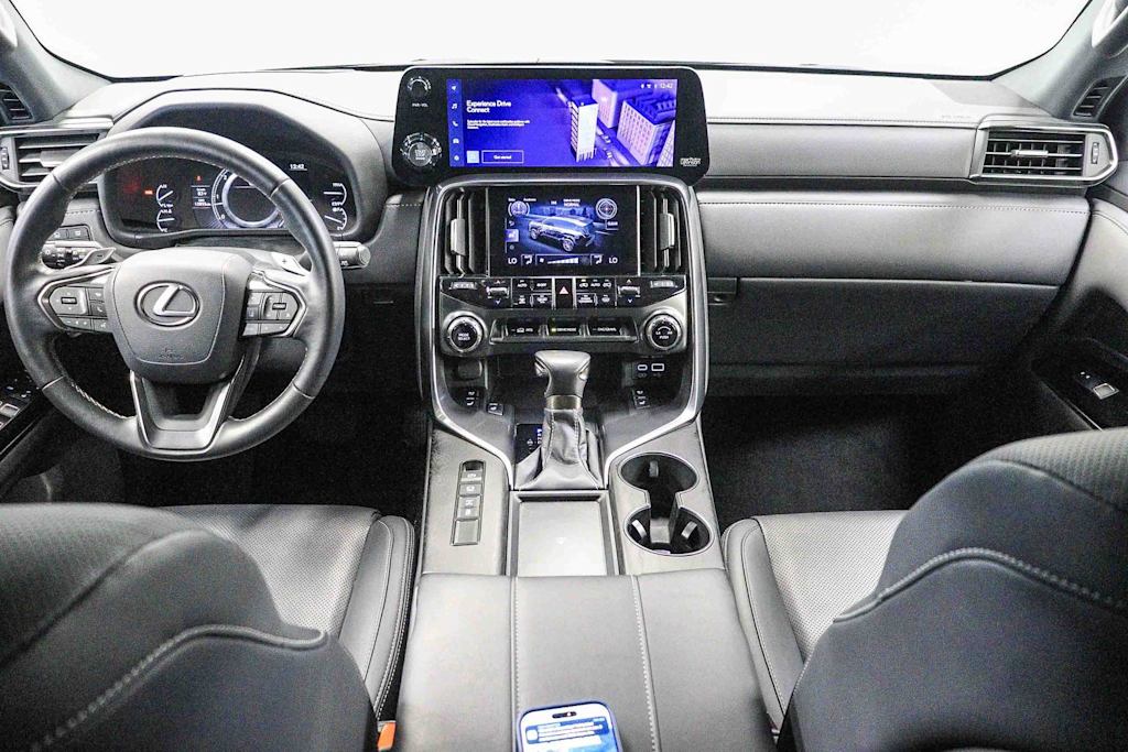 Thumbnail: 2024 Lexus ES - 2