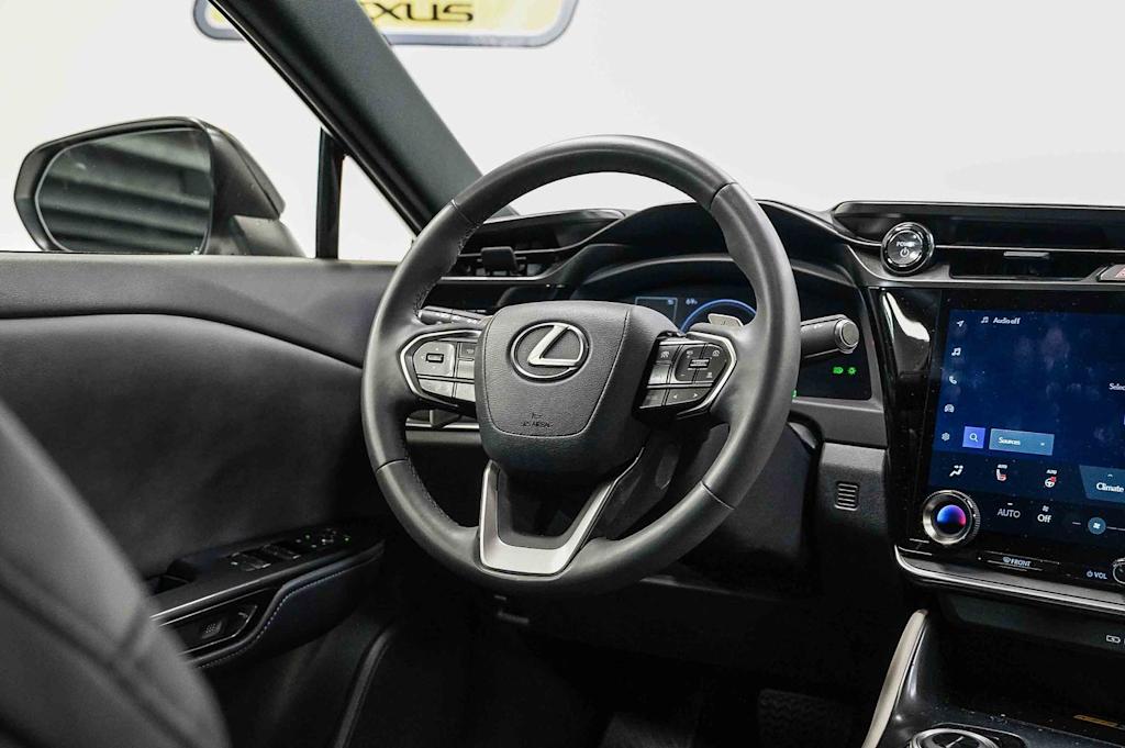 Thumbnail: 2024 Lexus RZ - 8