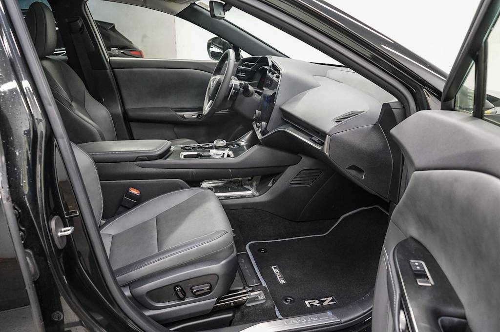 Thumbnail: 2024 Lexus RZ - 10