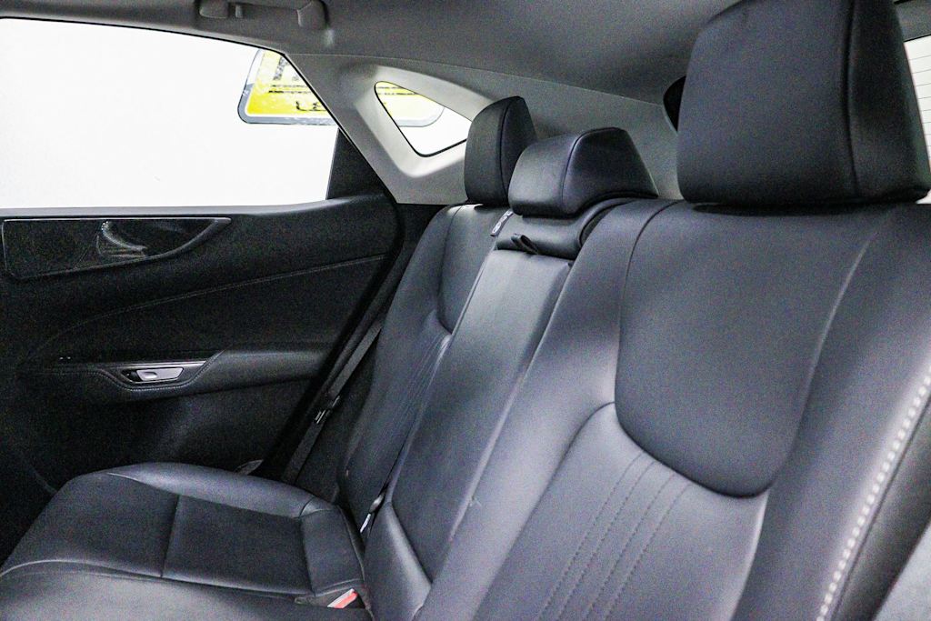 Thumbnail: 2025 Lexus ES - 11