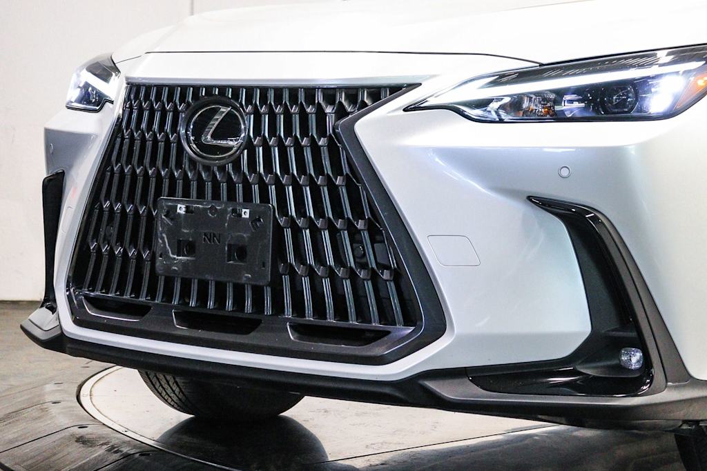 Thumbnail: 2025 Lexus ES - 20