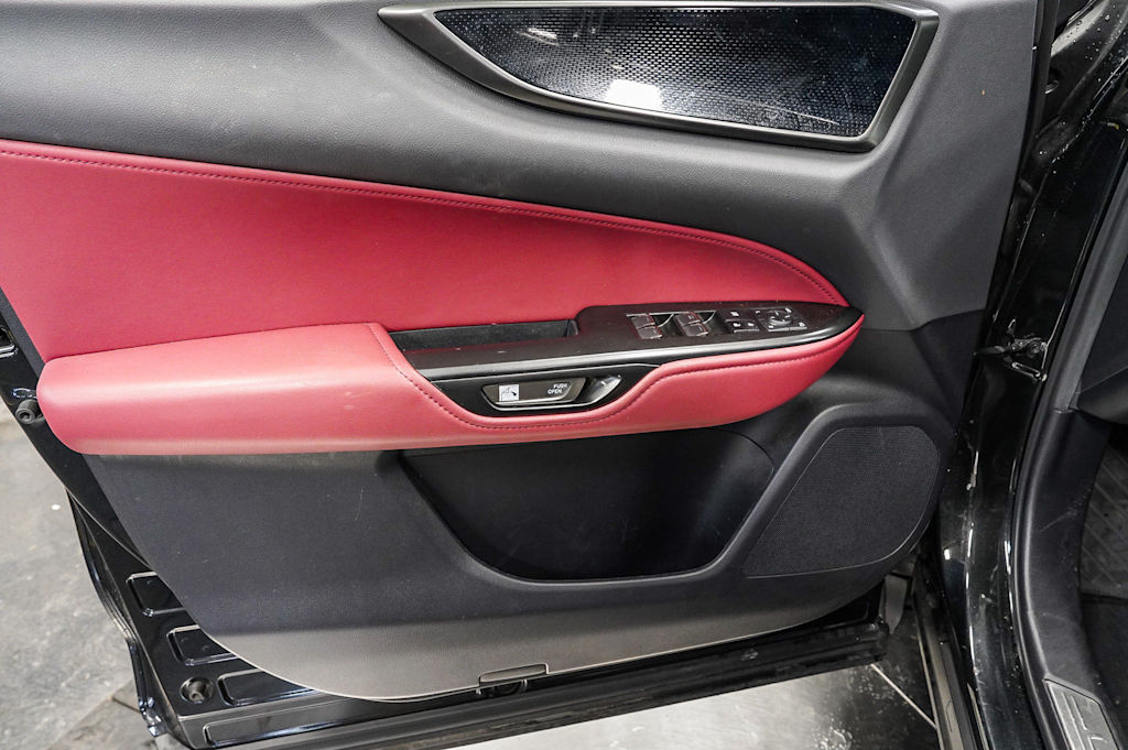 Thumbnail: 2024 Lexus ES - 25