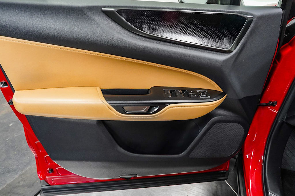 Thumbnail: 2024 Lexus ES - 27