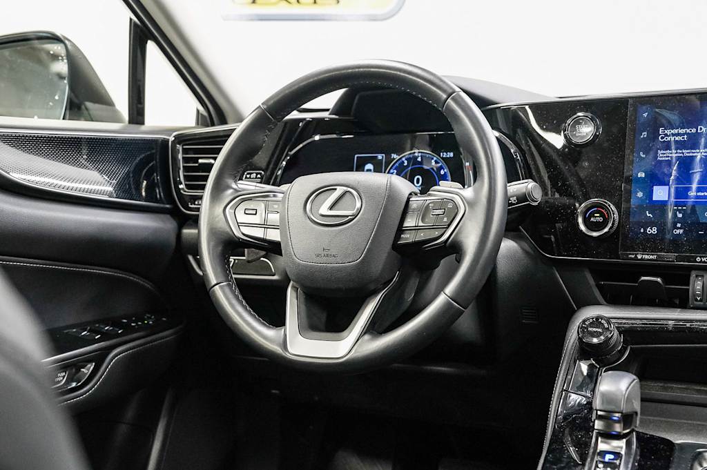 Thumbnail: 2024 Lexus ES - 8