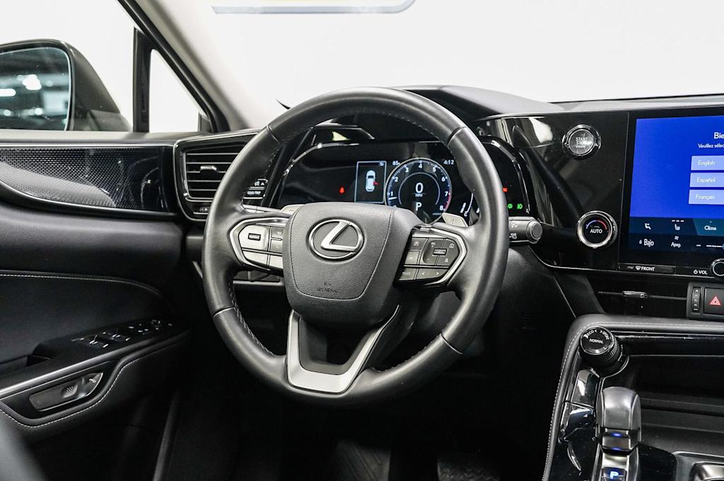 Thumbnail: 2025 Lexus ES - 12