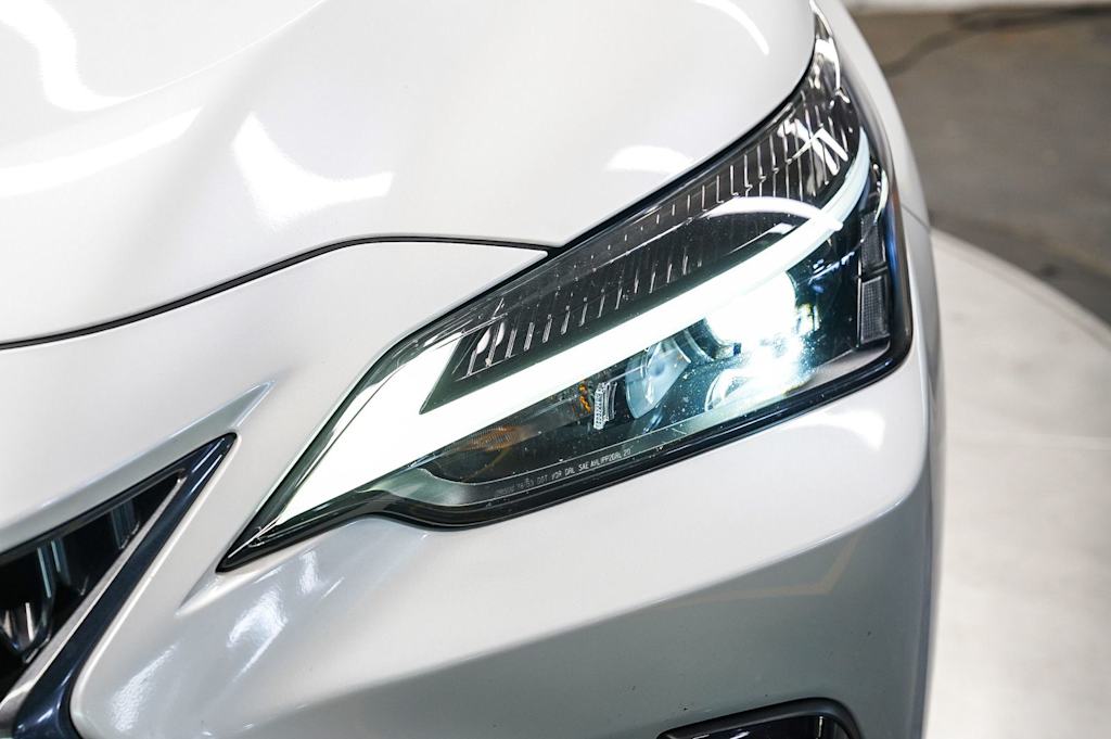 Thumbnail: 2024 Lexus ES - 21