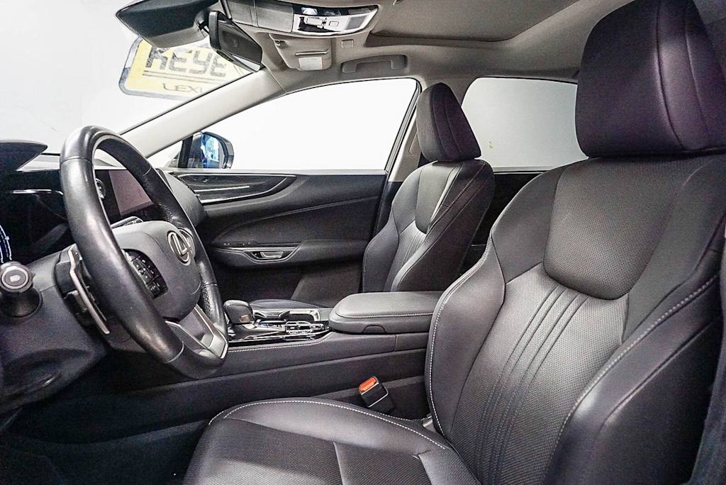 Thumbnail: 2024 Lexus ES - 9