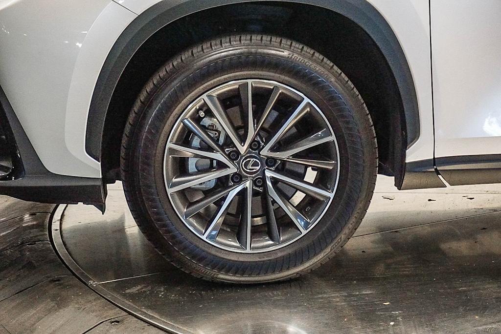 Thumbnail: 2024 Lexus ES - 5