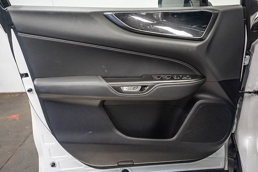 Thumbnail: 2024 Lexus ES - 25