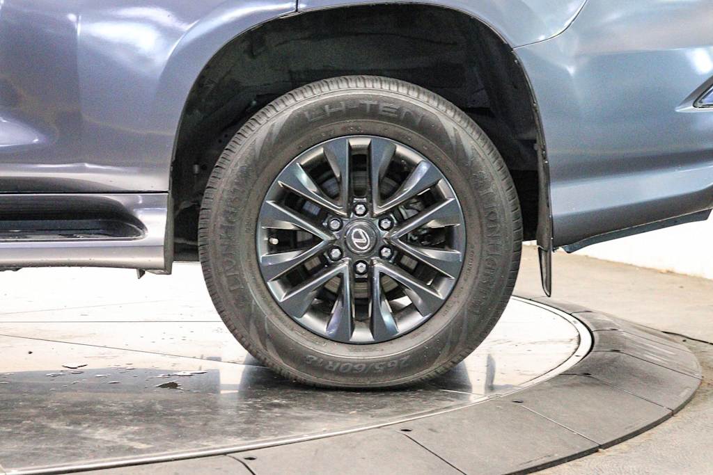 Thumbnail: 2021 Lexus GX - 19