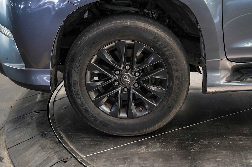 Thumbnail: 2021 Lexus GX - 7