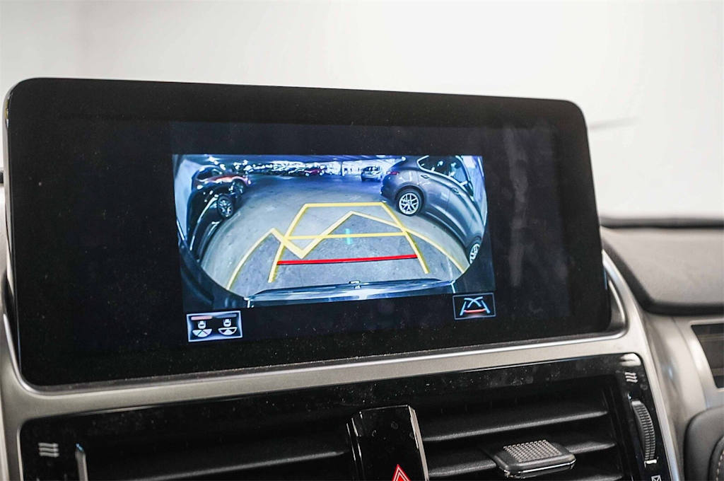 Thumbnail: 2023 Lexus GX - 29